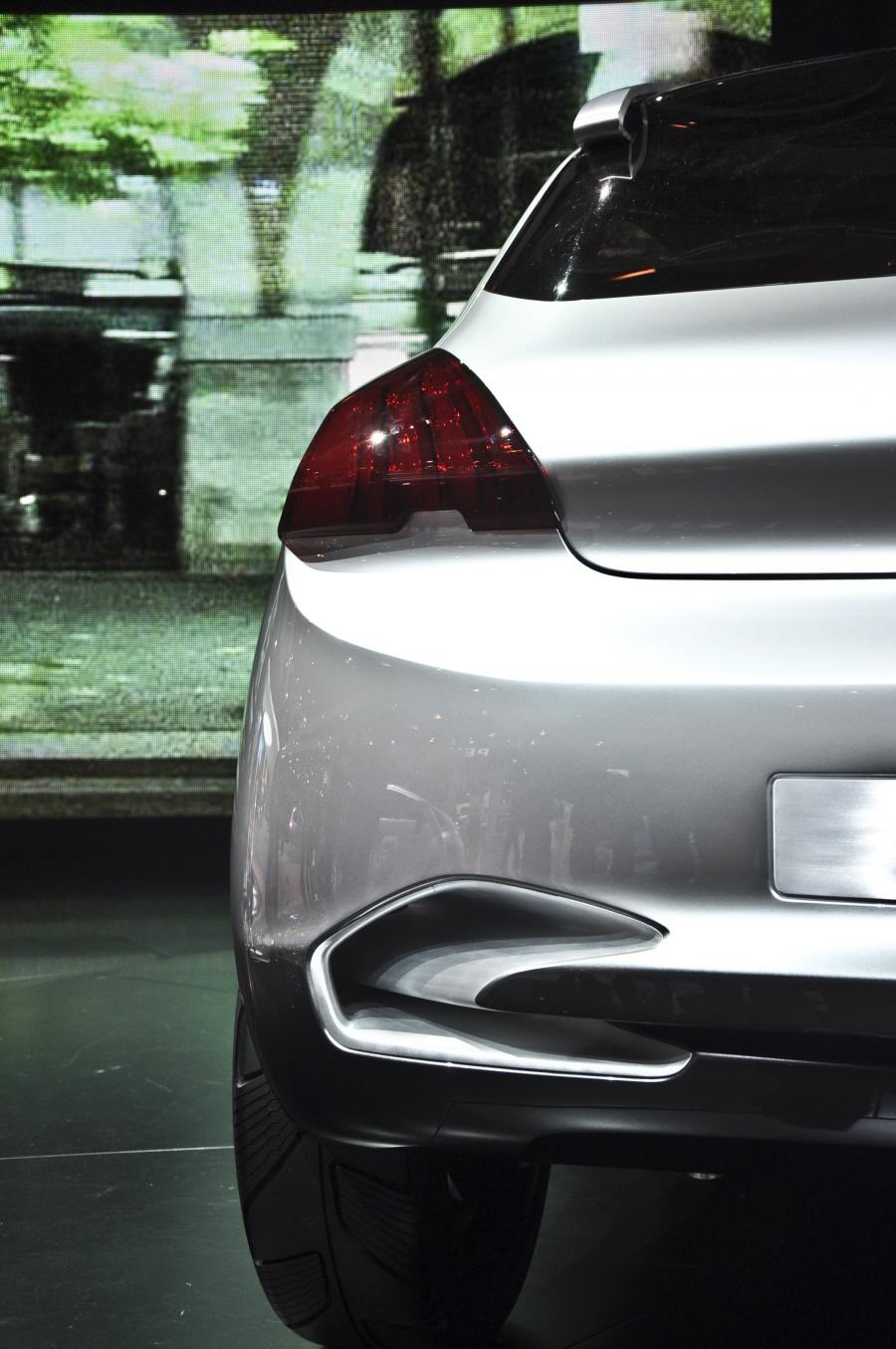  Peugeot HR1 Concept 2010 года  (фото 73 из 125)